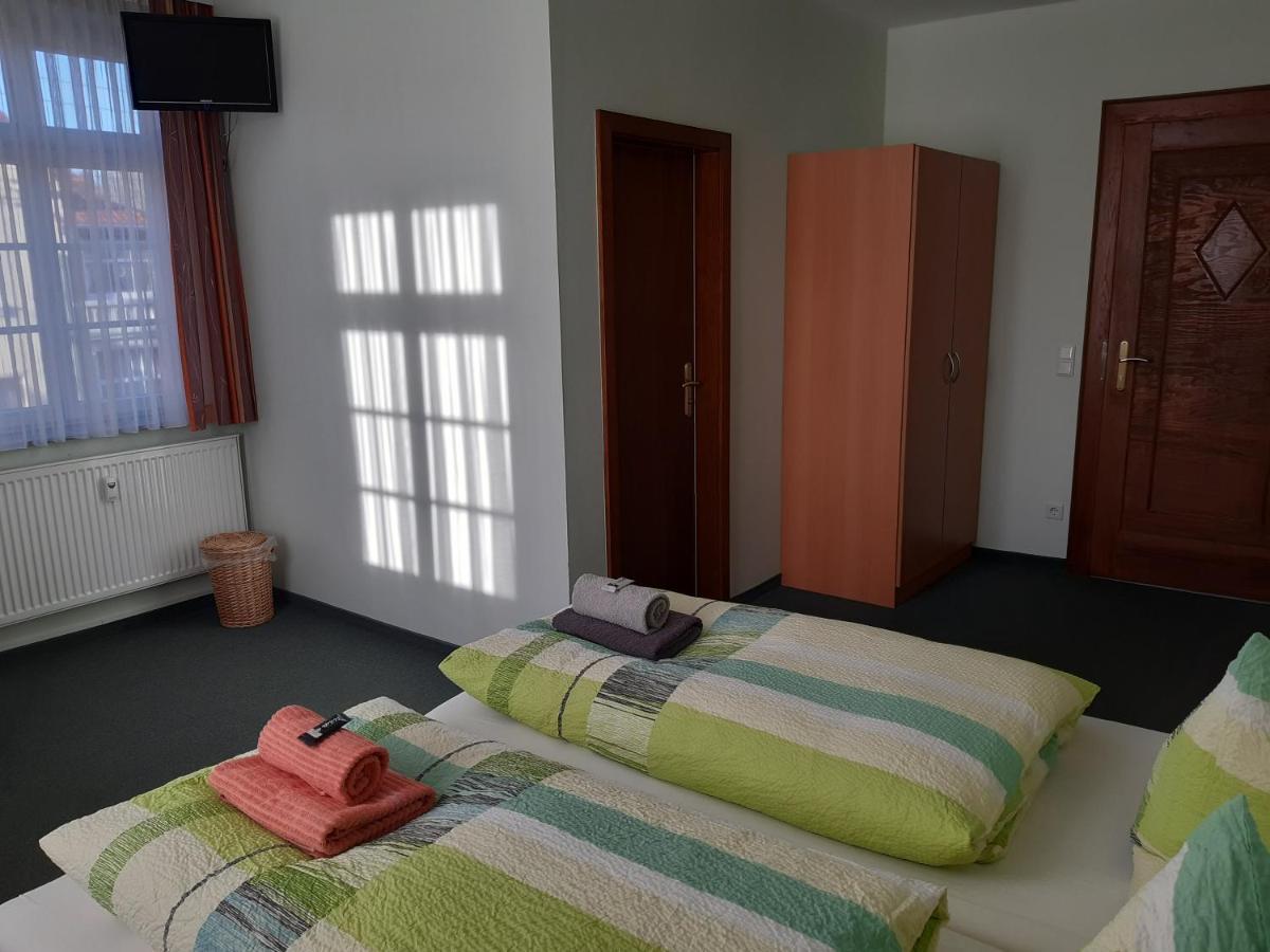 Pension Schöne Grossrohrsdorf Rum bild
